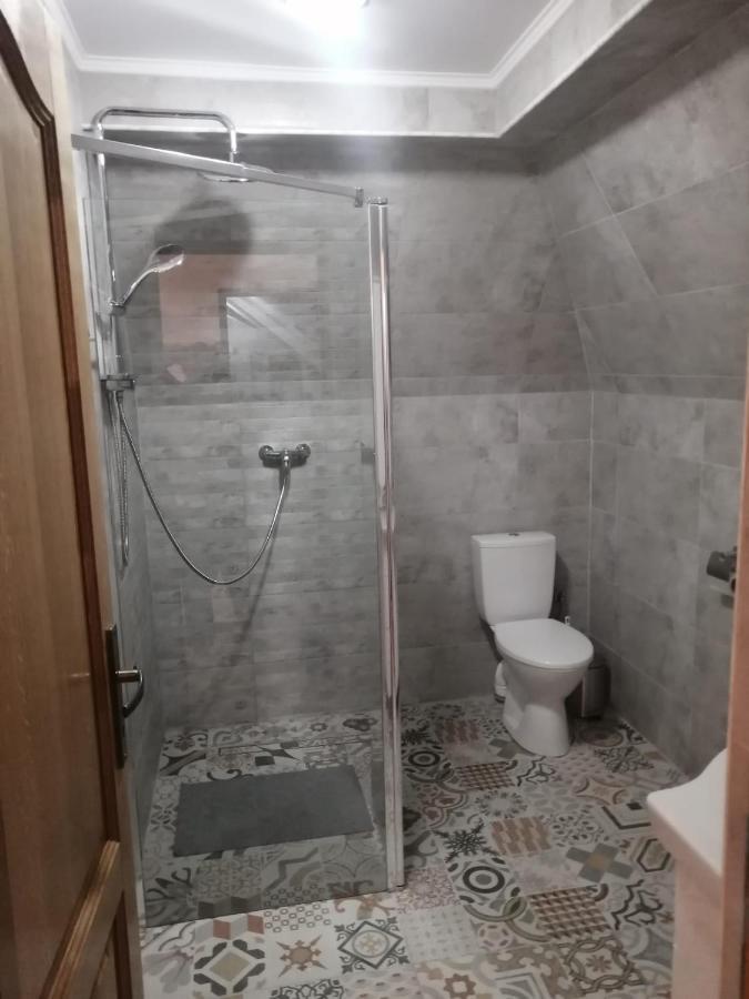 Casa Continentelor Hotel Къмпулунг Екстериор снимка
